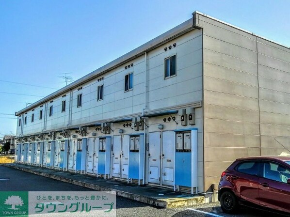 レオパレスプルミエの物件外観写真